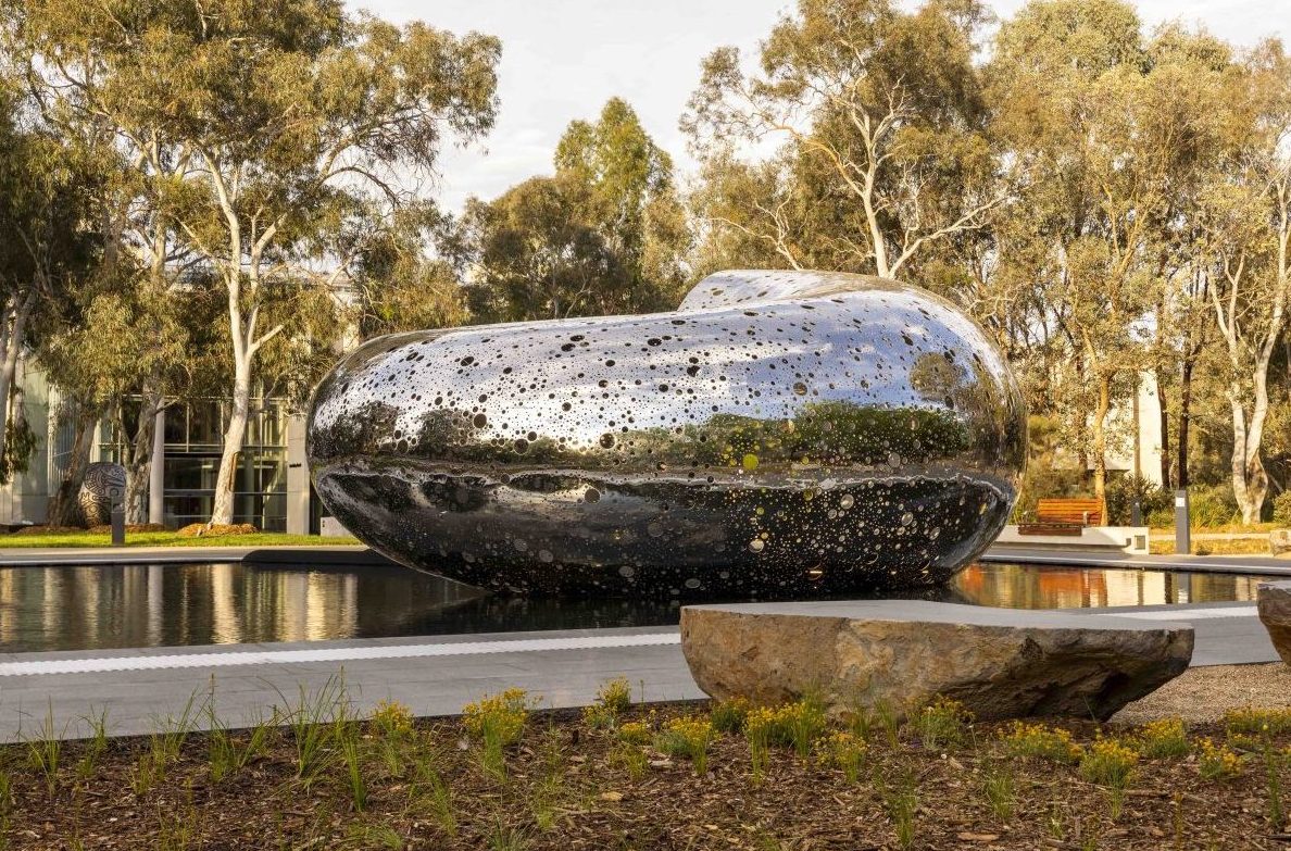 Ouroboros sculpture at the National Gallery of Australia