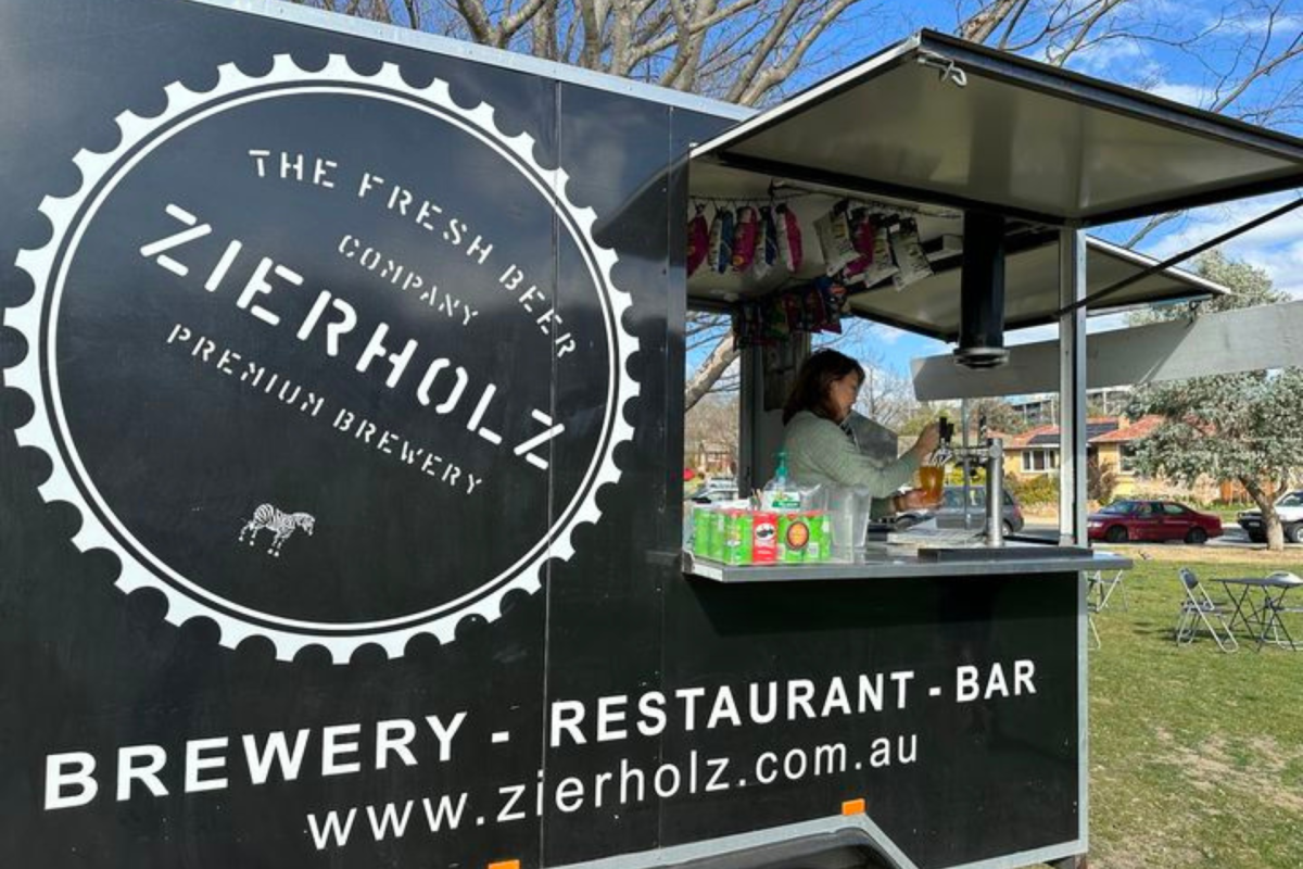 Zierholz mobile beer van.