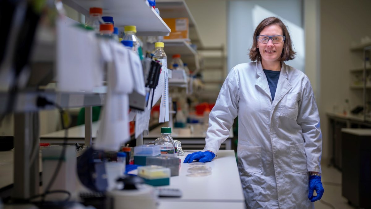 woman in a laboratory