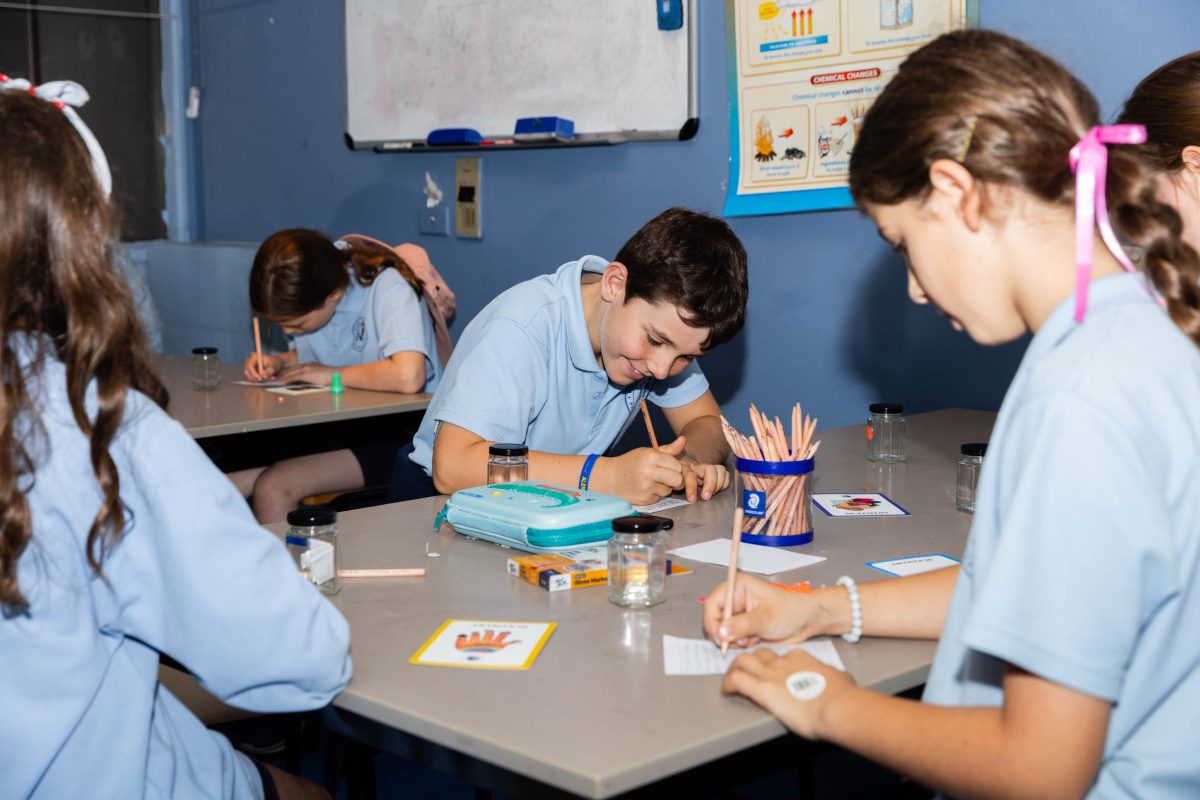 kids drawing in class