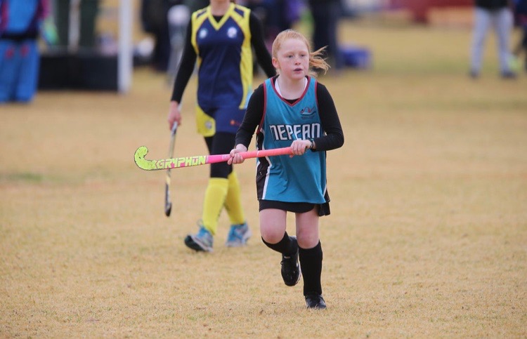 Hockey player with stick 