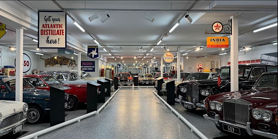 a photo of the interior of ollies garage in fishwyck