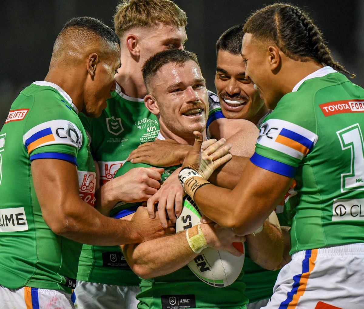 Tom Starling celebrates with Raiders team mates