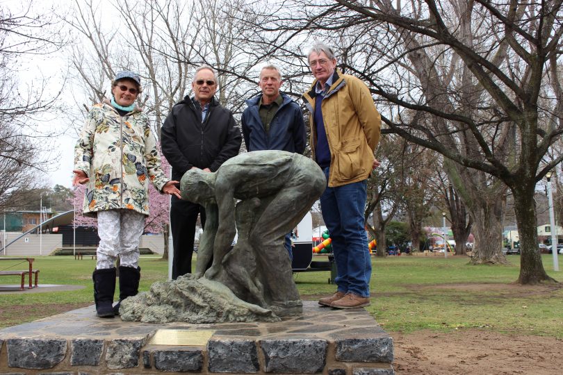 Bronwyn Wright, Mayor Peter Beer, Bruno Wright, Craig Mitchell. Photo: Ian Campbell.