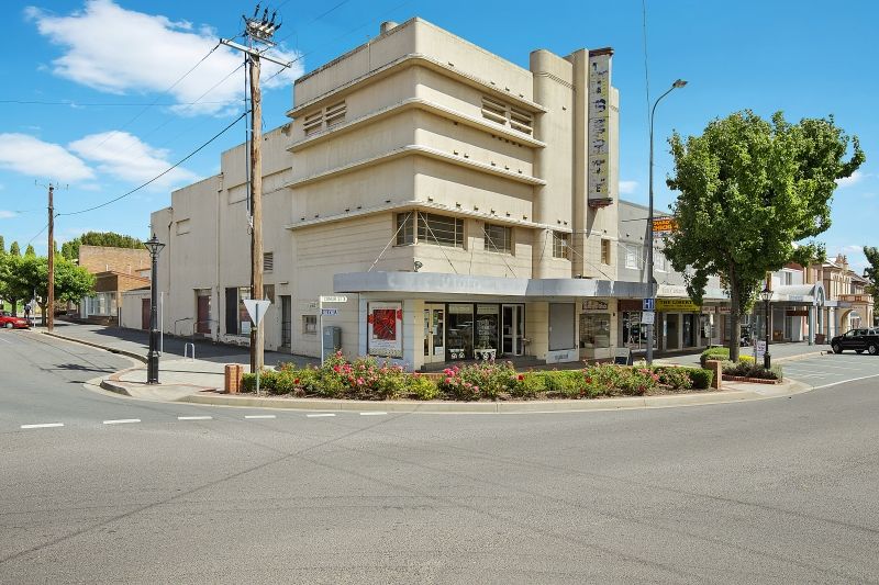Exterior of Liberty Theatre in Yass.