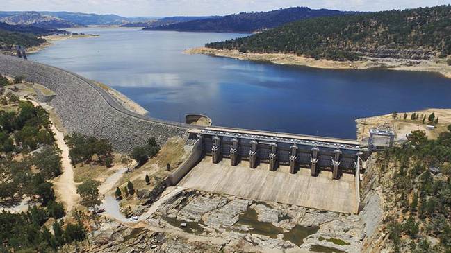 Aerial view of Wyngala Dam.