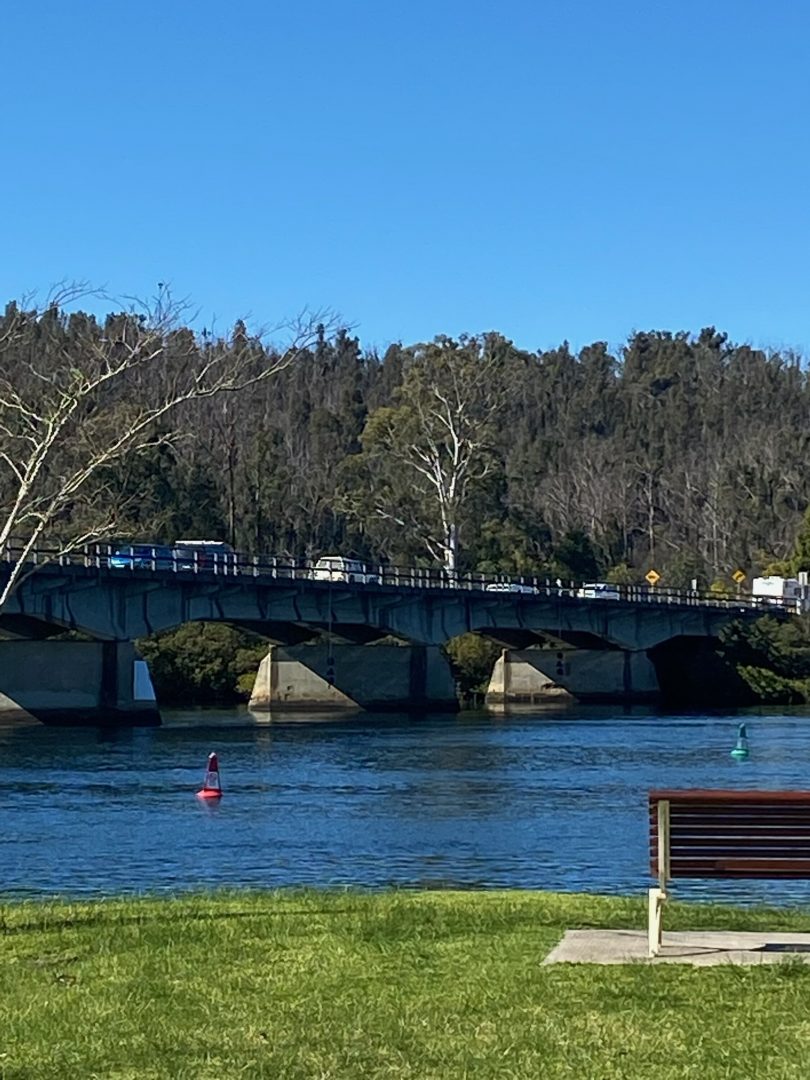 Heavy traffic on Nelligen Bridge