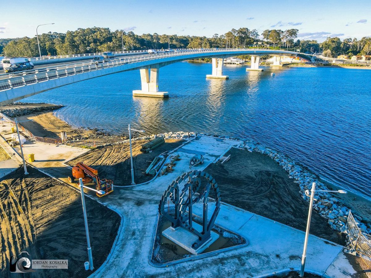 Batemans Bay bridge sculpture