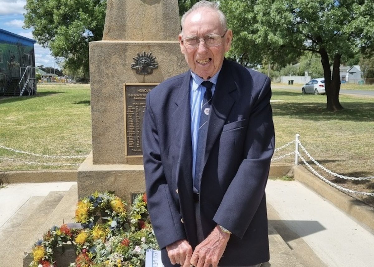 elderly man at cenotaph